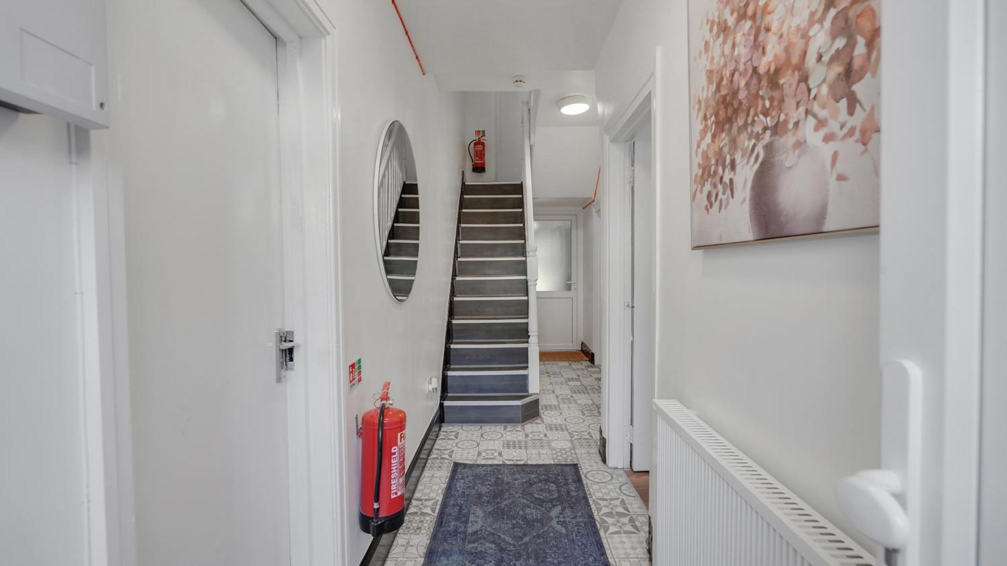 Comfy Double En-Suite Room In Barking Μπάρκινγκ Εξωτερικό φωτογραφία